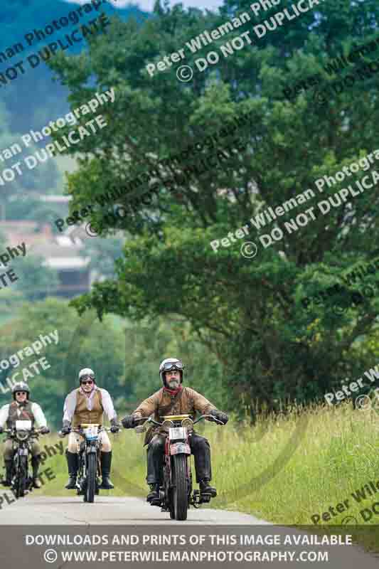 Vintage motorcycle club;eventdigitalimages;no limits trackdays;peter wileman photography;vintage motocycles;vmcc banbury run photographs